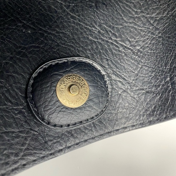 Ahdorned Crossbody Messenger Bag - Picture 9 of 9